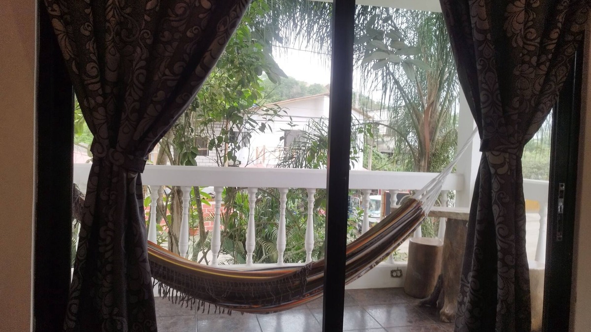 Montanita Bed & Breakfast | Palmendros hosteria
