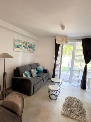 Gardony Apartment | Paloma Blanca Apartman