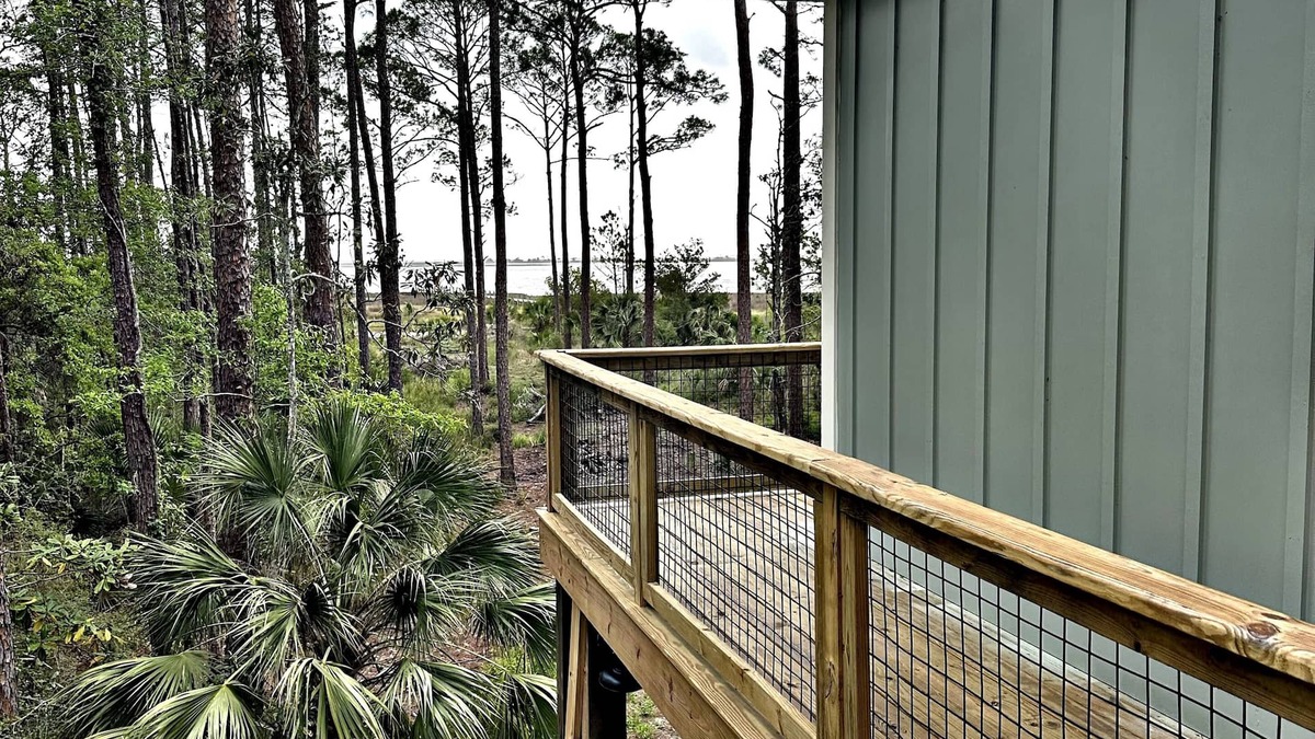 Panacea House | Panacea Treehouse ⭐️ Walk To Bluecrab Festival
