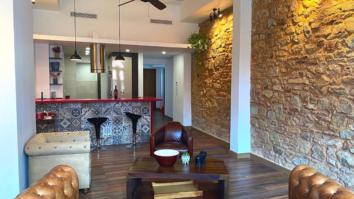 Casco Viejo Apartment | panama charm