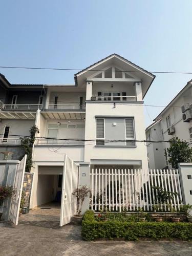 Quan Duong Kinh Villa | Panda Homestay