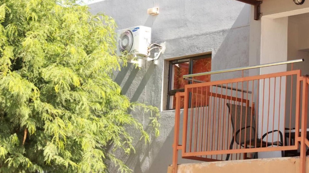 Windhoek House | Pandeinge - Quadruple Room with Bathroom