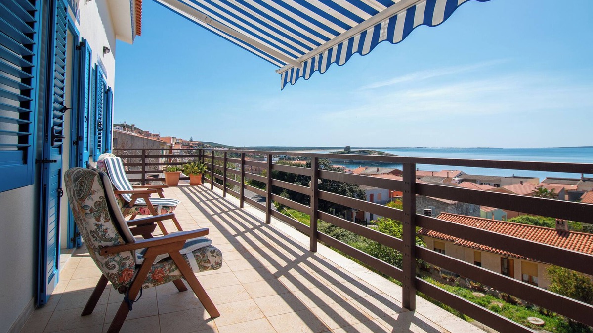 S'Archittu Apartment | Panorama Blu - Three Bedroom Apartment, Sleeps 5
