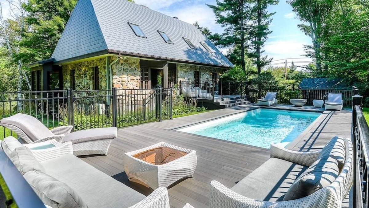 Sainte-Ann-des-Lacs House | Panorama CITQ 296502