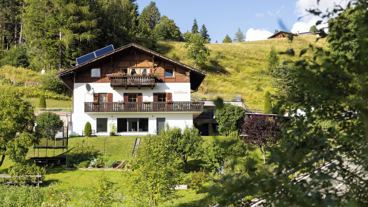 Obereggen Apartment | Panorama garden flat, 3-bedroom apartment near Obereggen