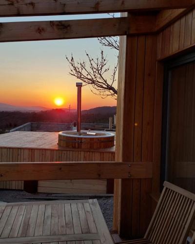 Kamnje Apartment | Panorama glamping Vipavska dolina