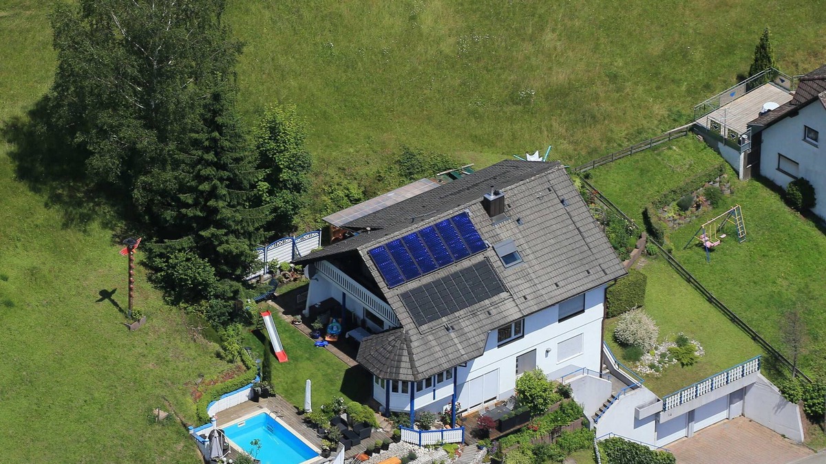 Schuttertal Apartment | * Panorama holiday apartment Monika with pool - * Star vacation apartment 75sqm, 2