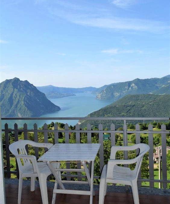 Bossico House | Panorama Verde Lago - Mountain Lake Iseo Hospitality