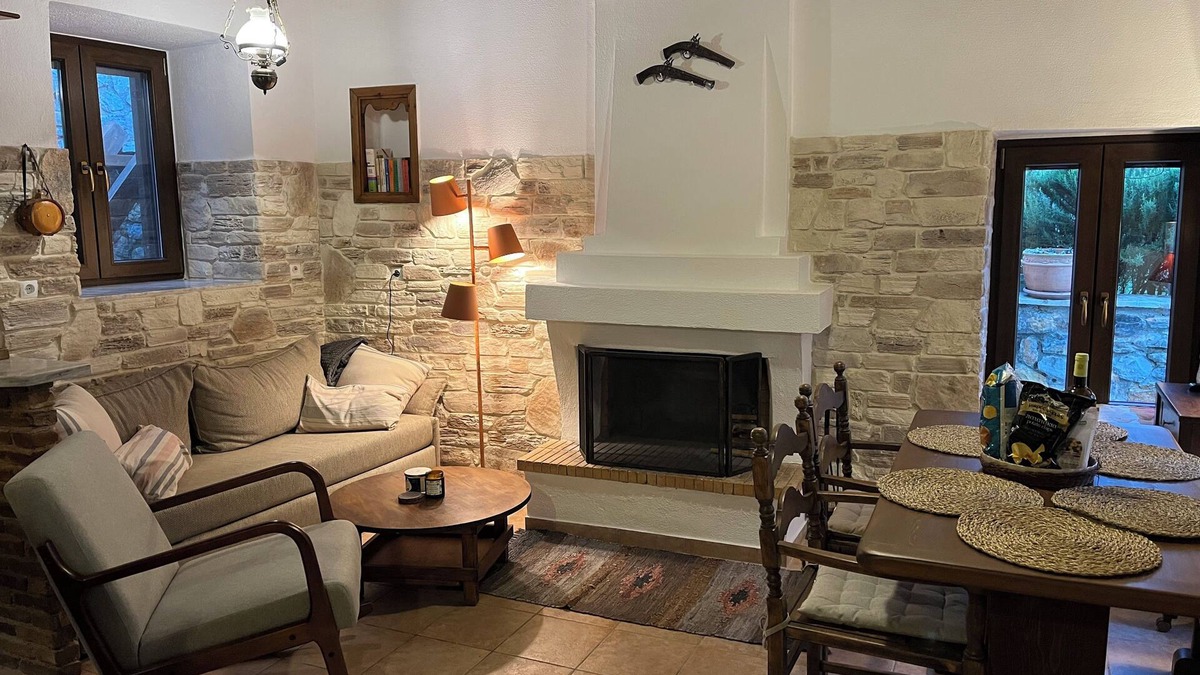 Dirfys-Messapia Cottage | Panorama Village House
