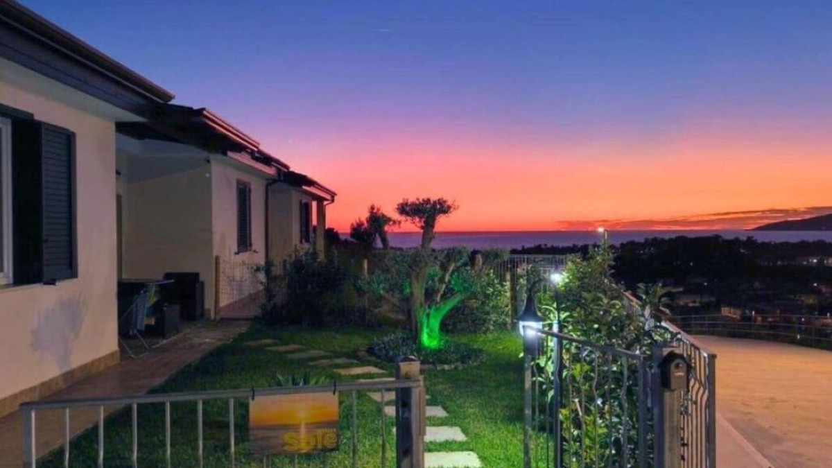 Marina di Ascea Villa | Panoramic and modern villa with garden, comfort and relaxation close to the sea