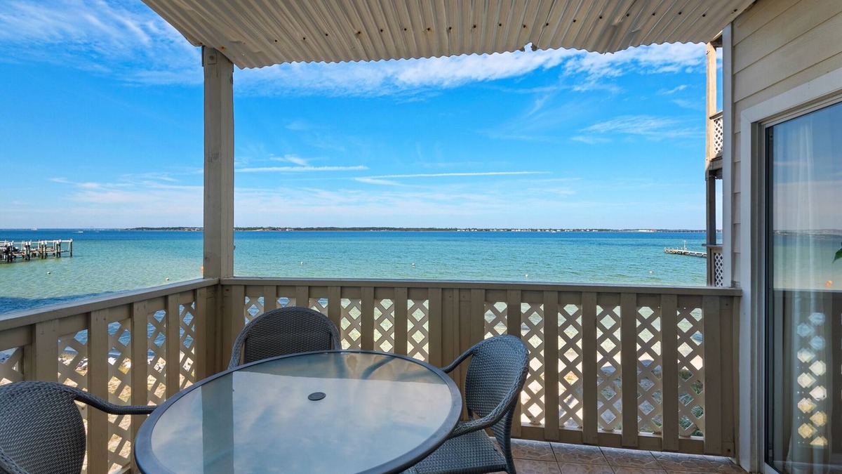 Pensacola Beach Condo | Panoramic Bay View! Family Friendly Beach, Quiet Surf Sounds!