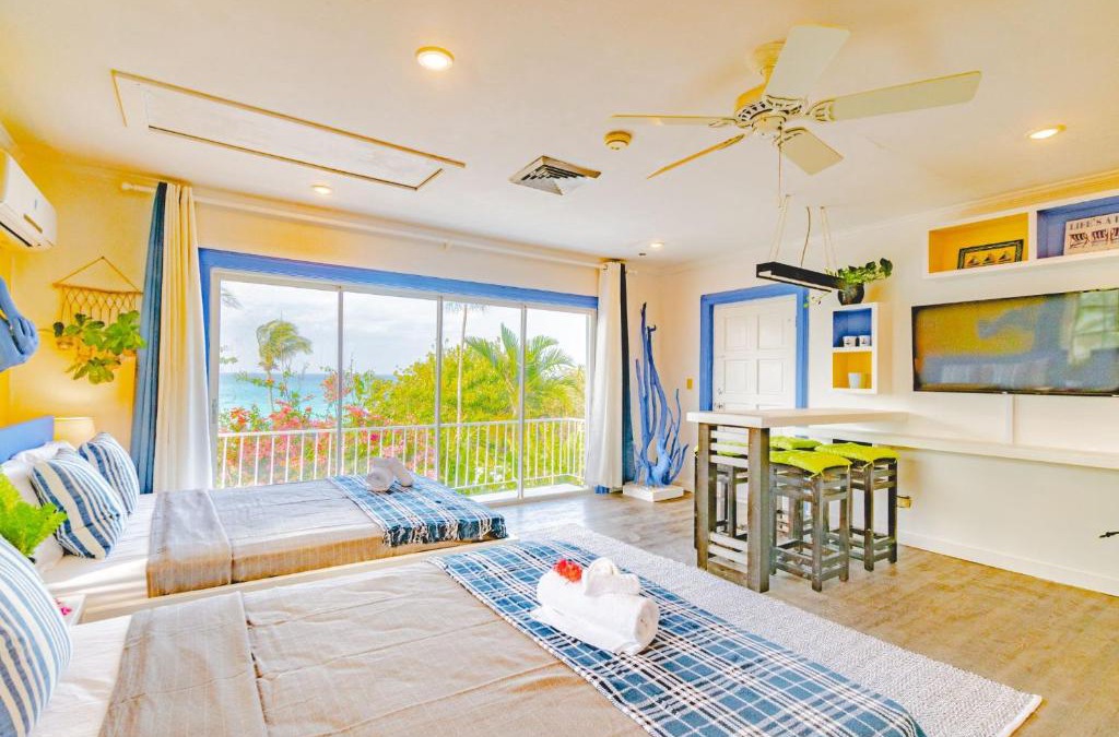 Gambier Apartment | Panoramic Cottage at Viking Hill - Love Beach