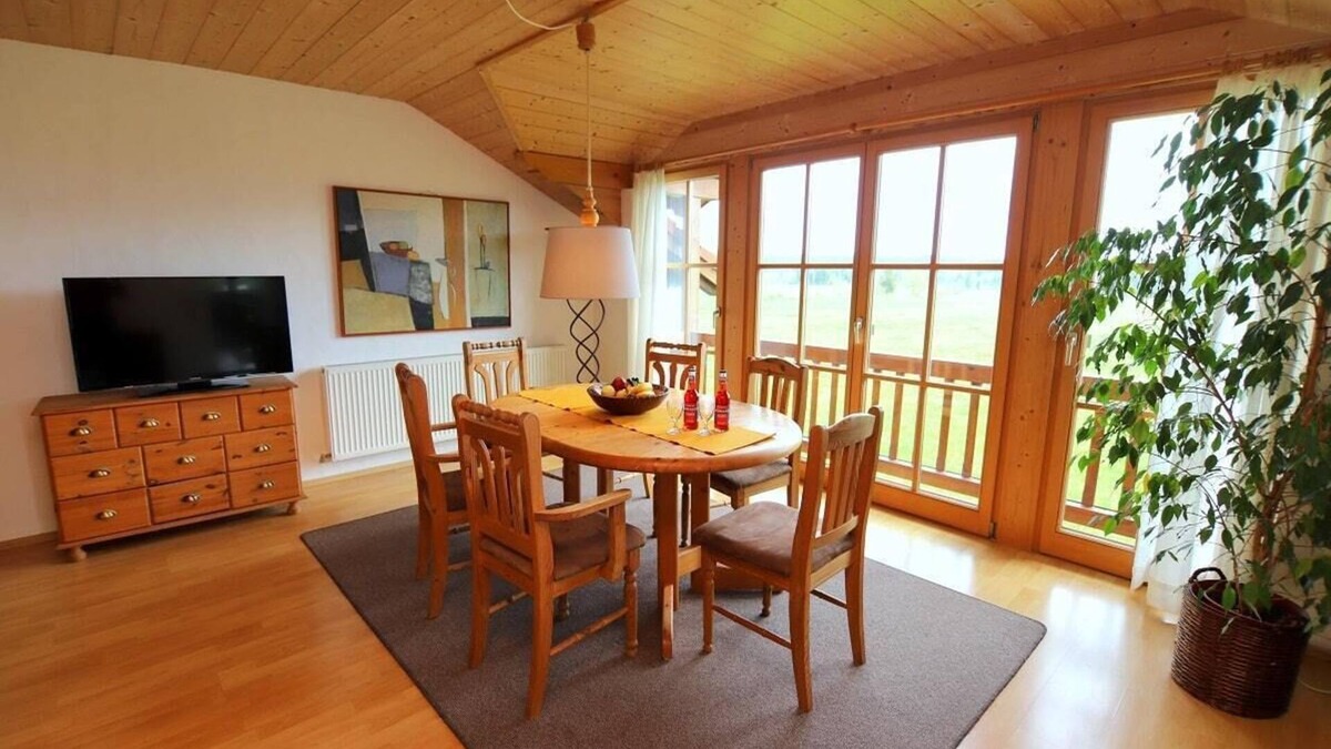 Grafenaschau Apartment | Panoramic guest house with unique mountain views