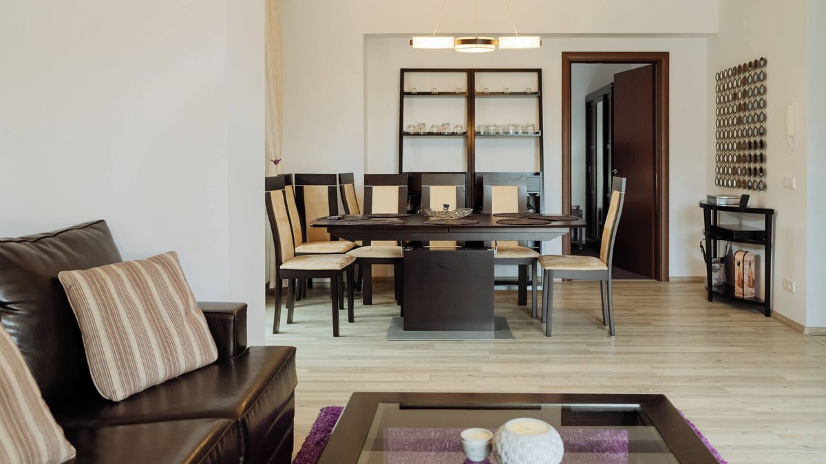 Sinaia Apartment | Panoramic Mountain View Loft - Free Parking