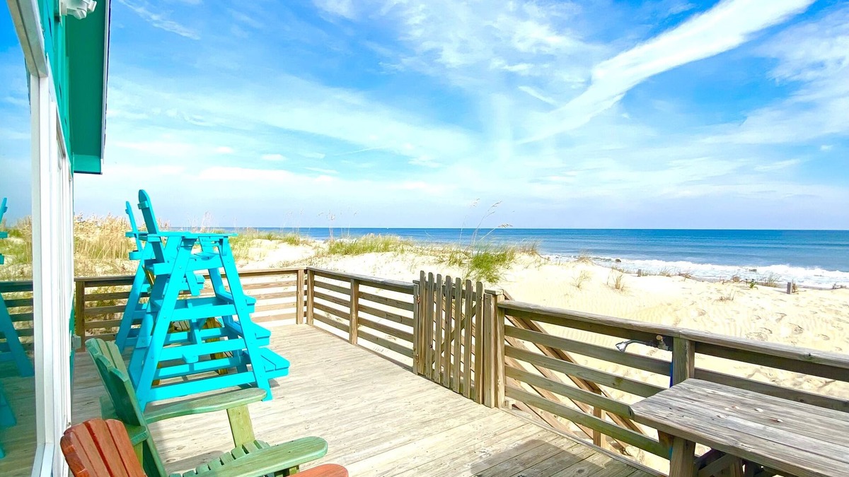 Sea Retreat House | Panoramic Ocean Views in this Updated Vintage Beach Box Right on the Beach!