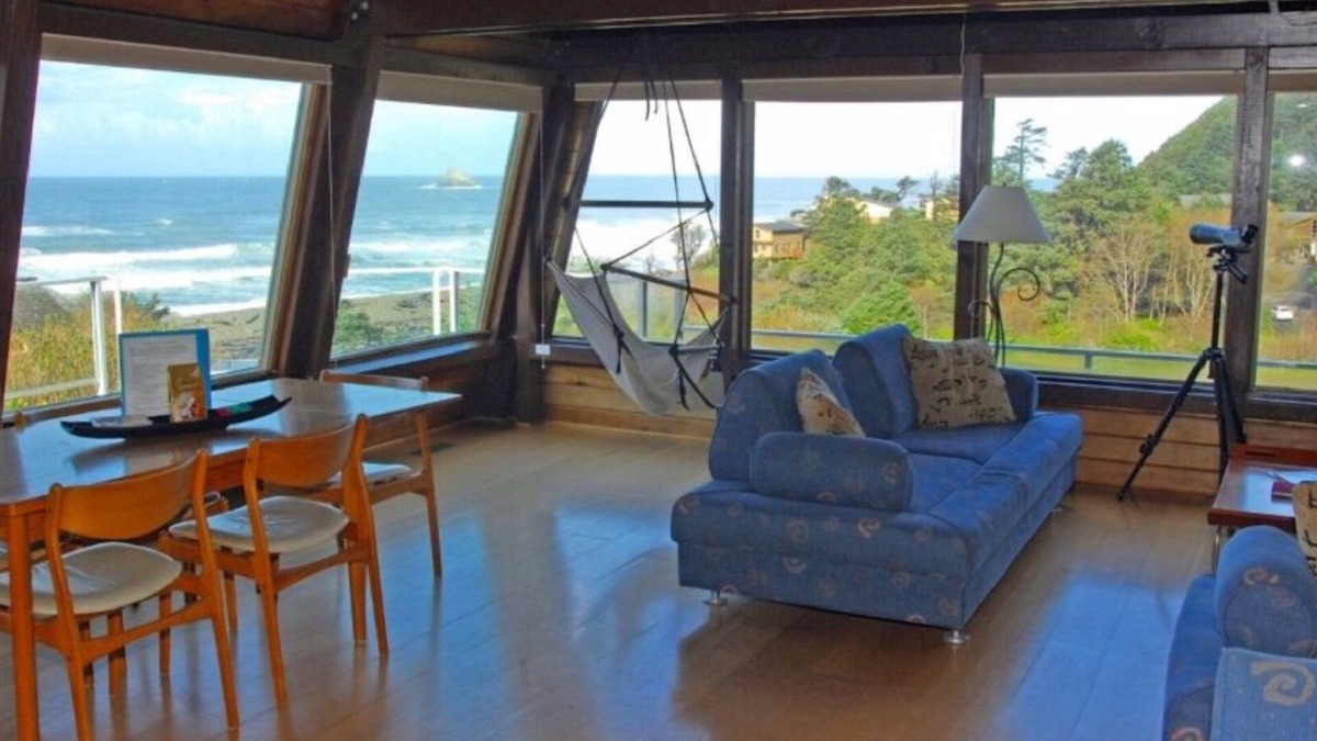Arch Cape Cottage | Panoramic Ocean Views & Hot Tub on Secluded Oregon Coast Oswald West State Park