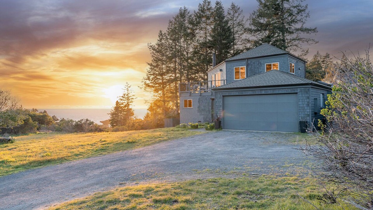 Sea Ranch House | Panoramic Ocean Views Serene, Updated Architectural Gem with Hot Tub