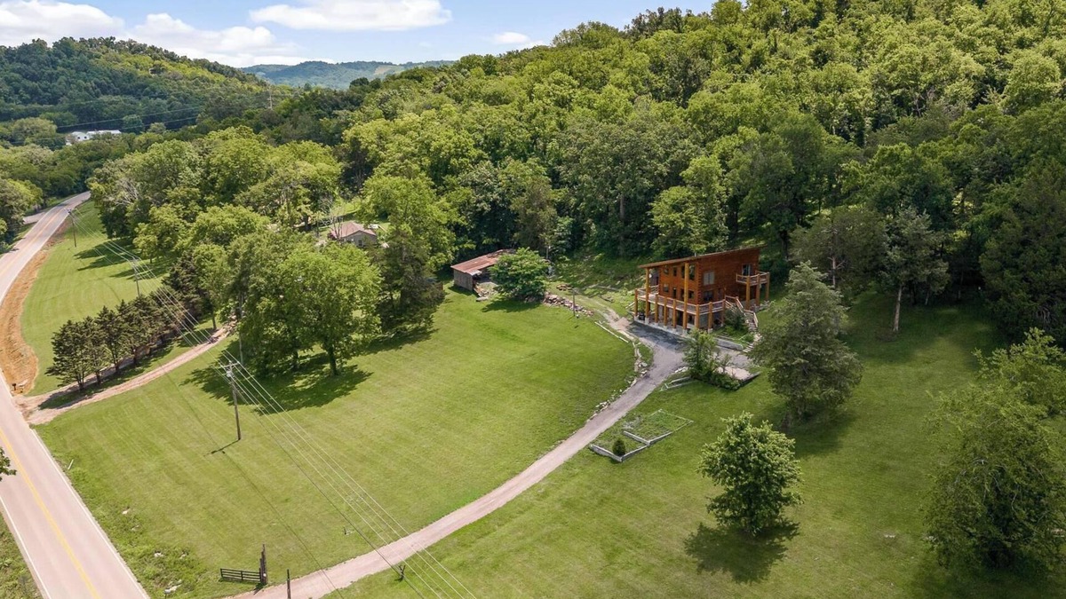 Dickel Cabin | Panoramic Paradise Cabin by StayLage