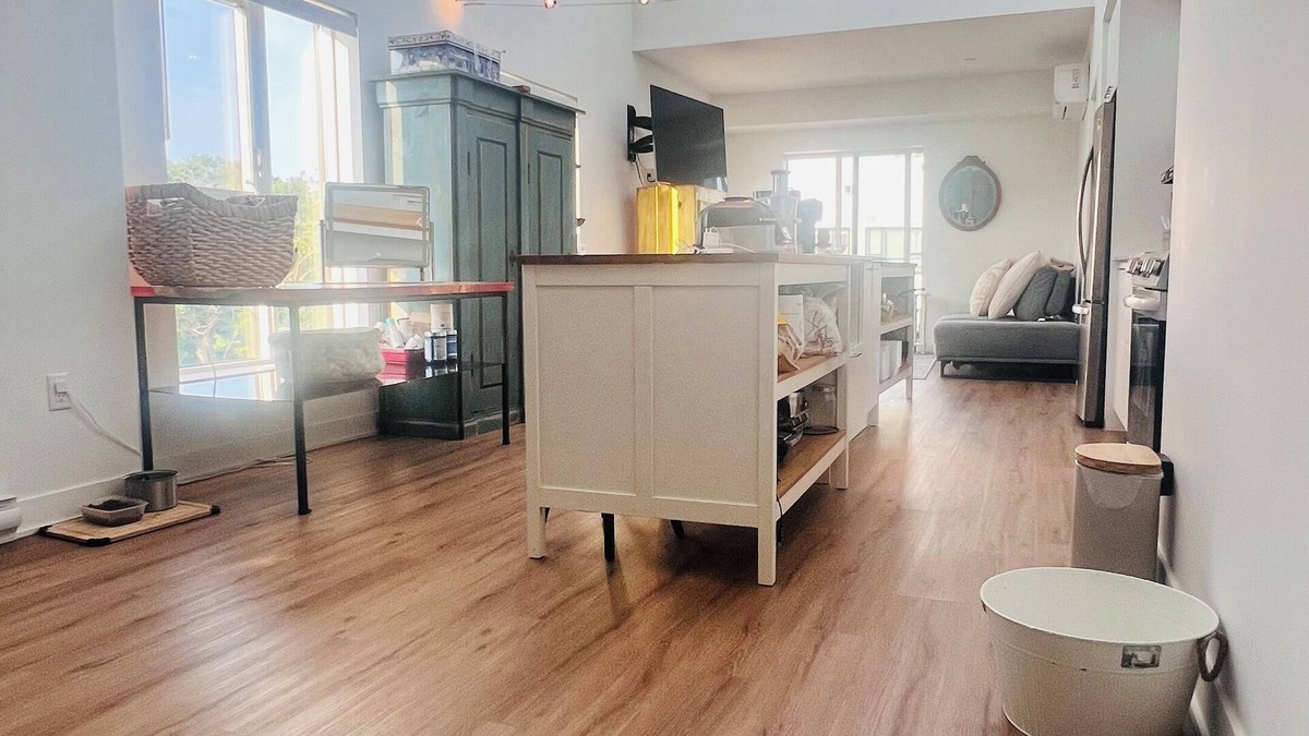 Aylmer Condo | Panoramic Riverfront Penthouse Condo
