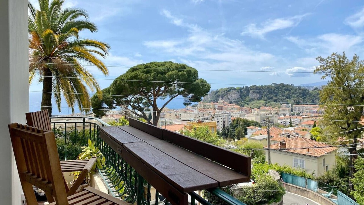 Lazaret Apartment | Panoramic Sea/City View 2 bedroom apartment