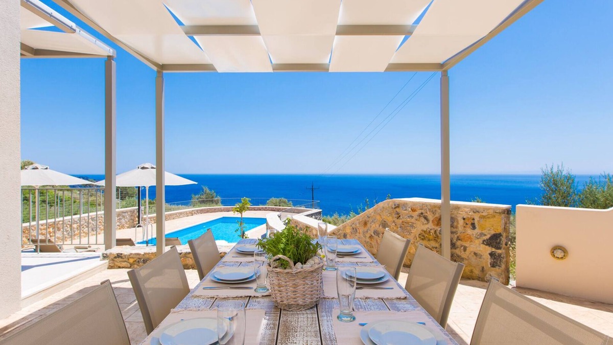 Agios Vasileios Villa | Panoramic Sea Views, 2 km from the beach, heated pool