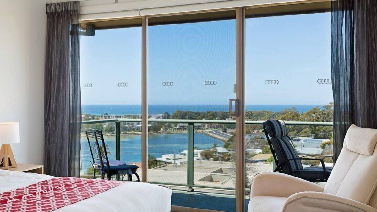 Merimbula Apartment | Panoramic Townhouses By Lisa (Deluxe Front Unit)