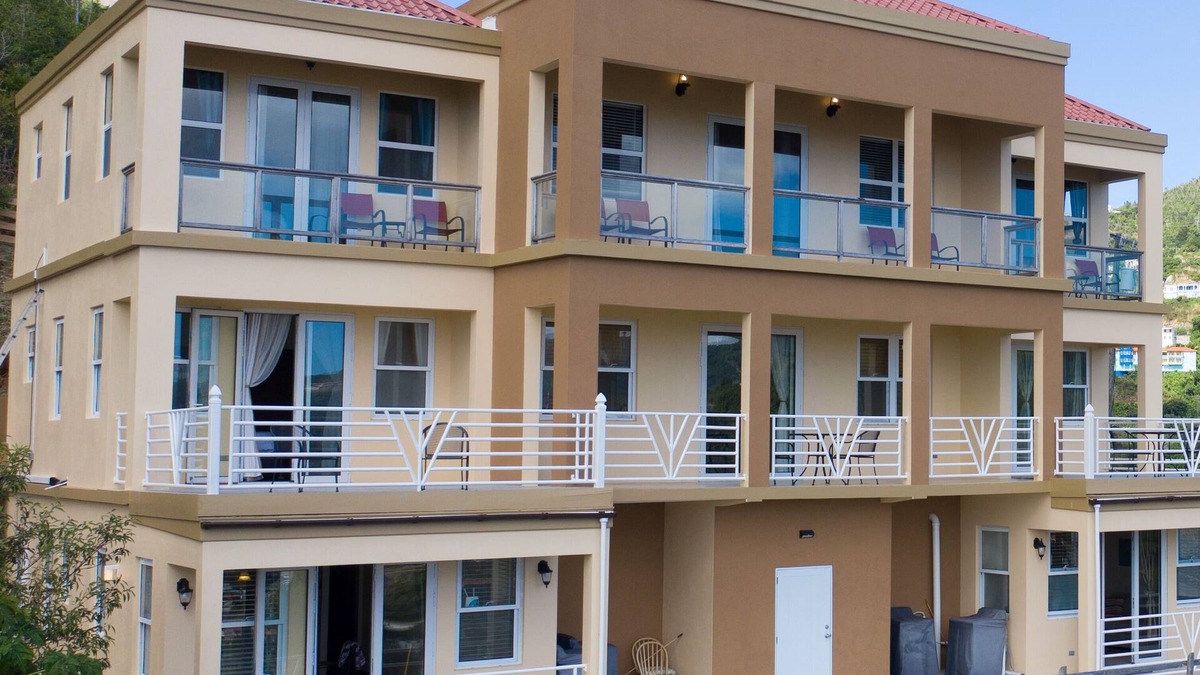 Horsepath Villa | Panoramic View-City View Luxury Villa 2