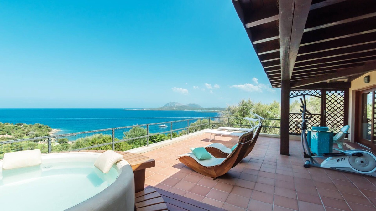 Porto Rotondo Villa | Panoramic Villa near private equipped beach