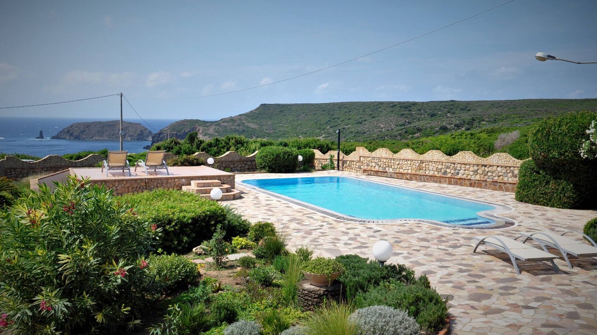 Arbus Villa | Panoramic villa with swimming pool, facing the sea
