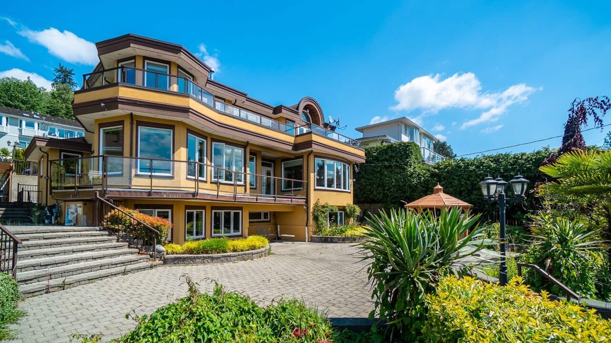 District of North Vancouver House | *Panoramic Water View* Deep Cove Luxury living