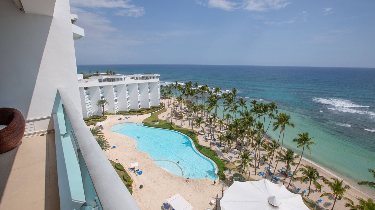 Villas Del Mar Apartment | PanoramicView| Beachfront| Fast WiFi| FullKitchen