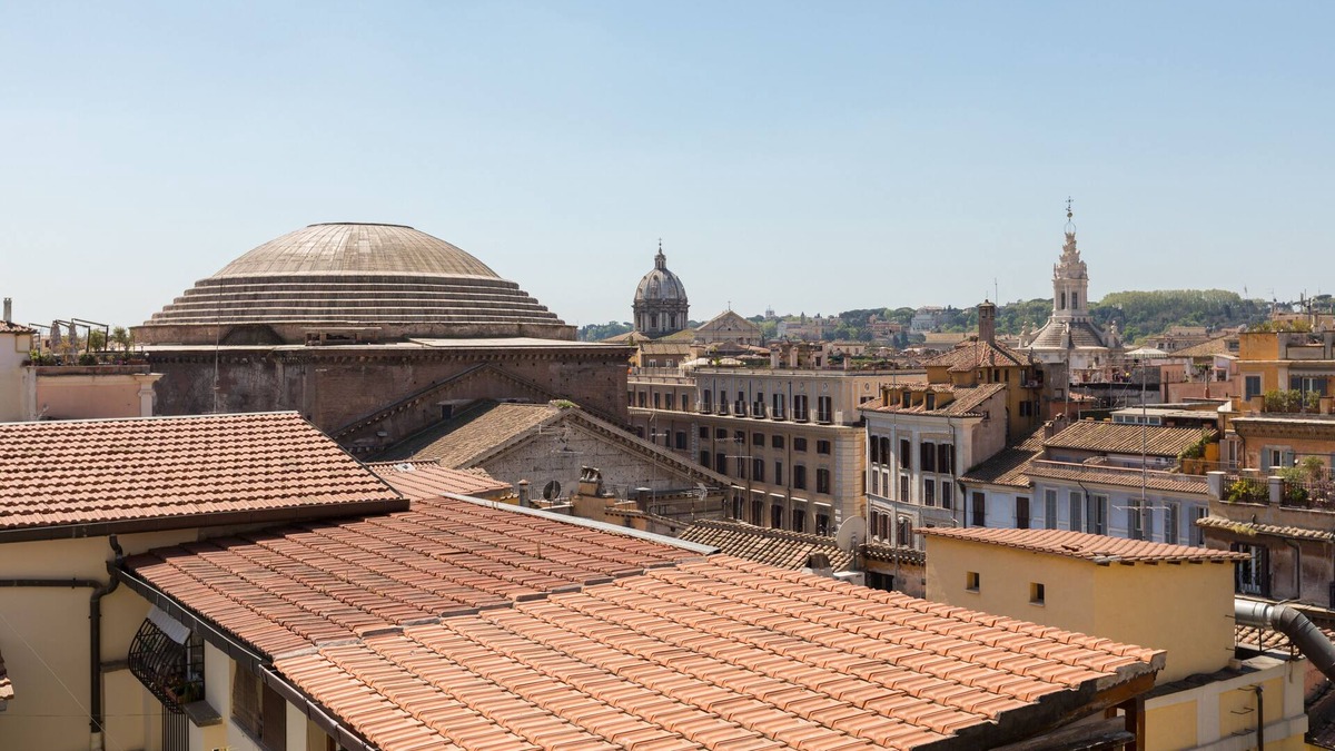 Rome City Centre Apartment | Pantheon view , near Vatican, Piazza Navona Trevi Fountain
