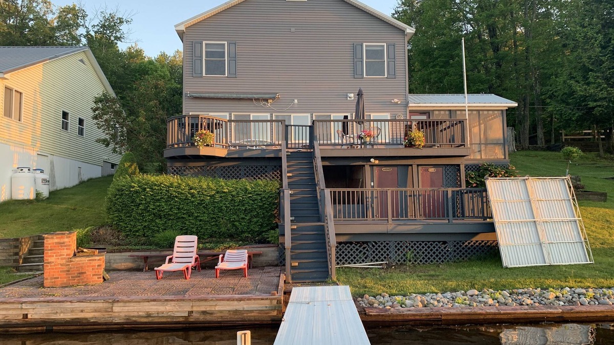 Bernhards Bay House | Panther Lake Waterfront. Dock and deck, on water with hot tub. Rent our boat!