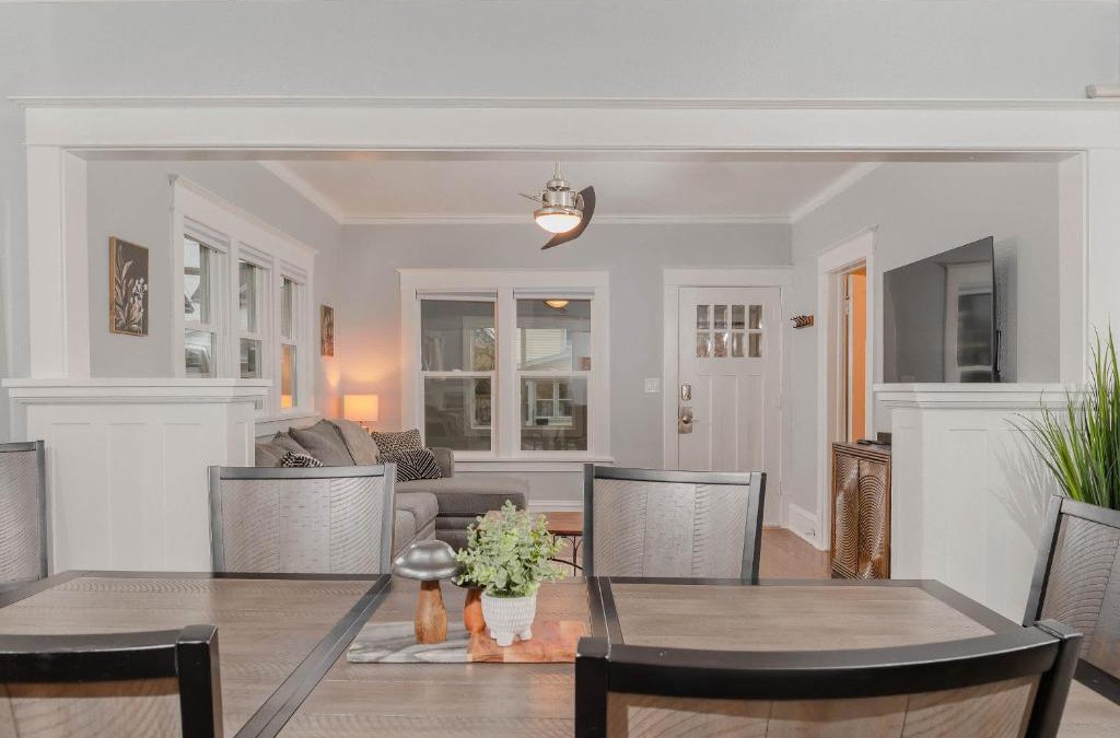 Oshkosh House | Panther