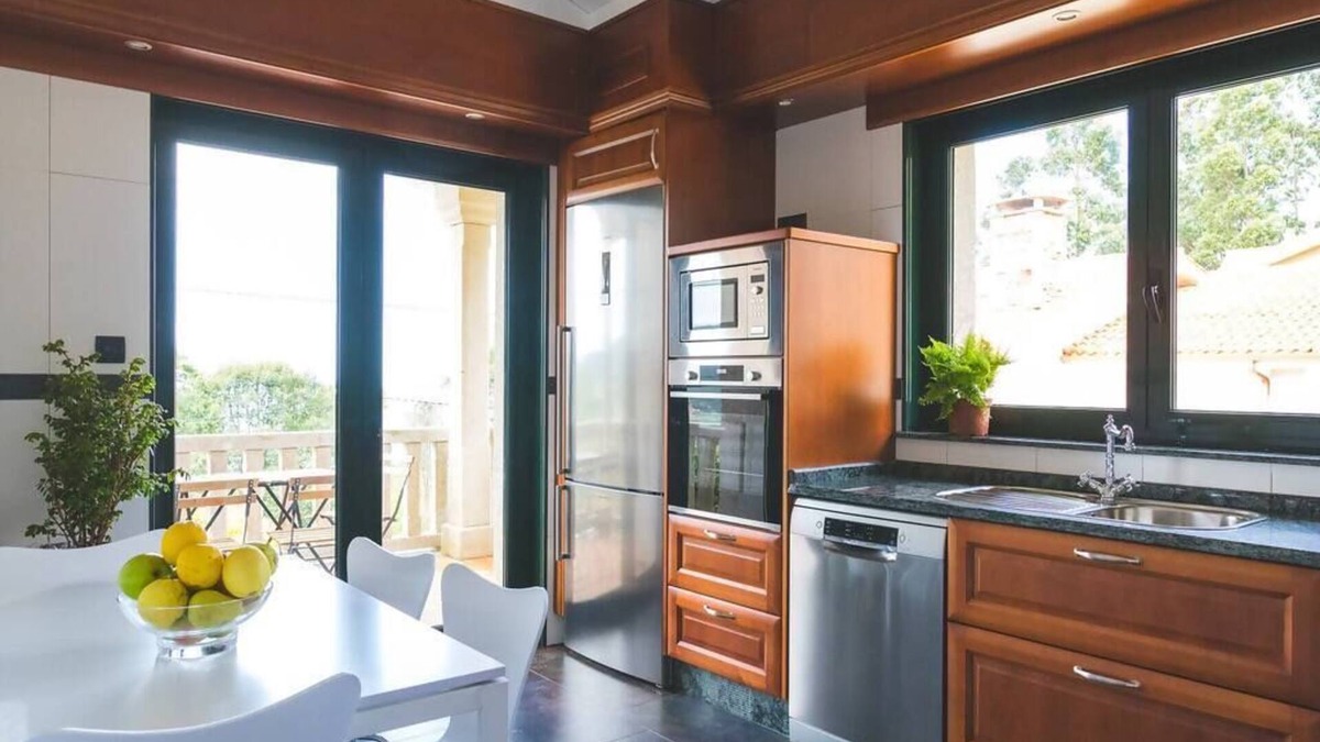 Vilarrube House | Pantin Beach View Villa Pool Aloha-te
