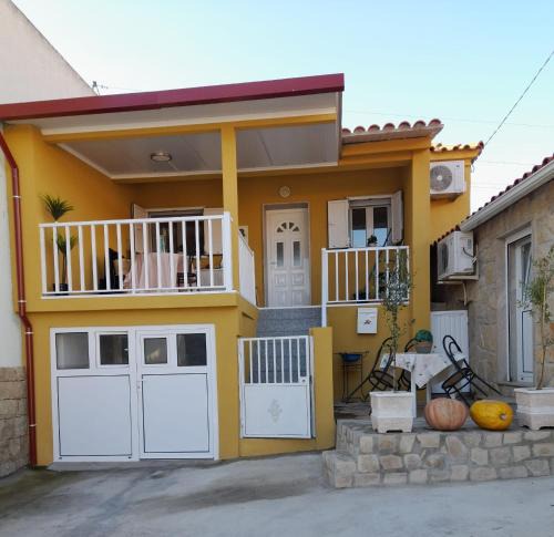 Cabanas de Baixo House | Paraíso da Foz do Sabor