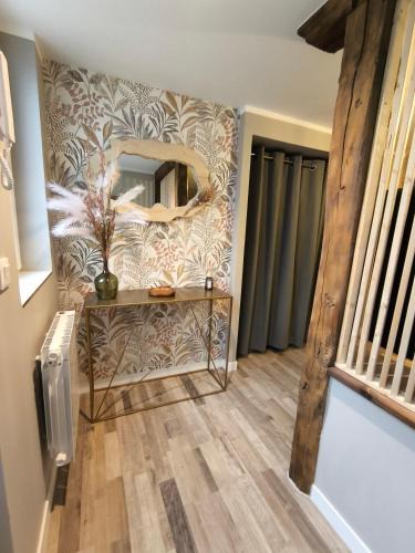 Haguenau Apartment | Paradise and Love Room
