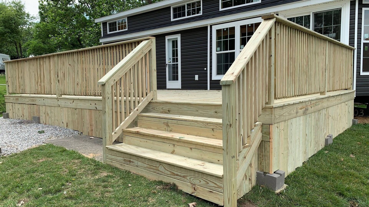Saint Johns Cabin | Paradise at Glacier Hill Lakes near Wapakoneta