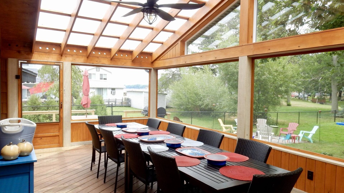 Van Buren Point Cottage | Paradise at the Point! Beautifully updated, spectacular views, steps to the lake