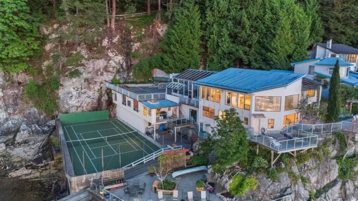 Vancouver House | Paradise!