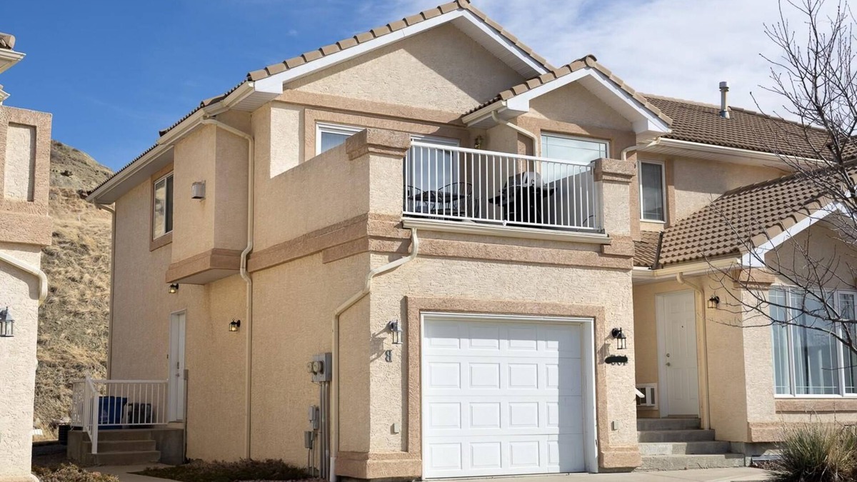 Lethbridge Condo | Paradise Canyon Golf Resort - Luxury Condo M405