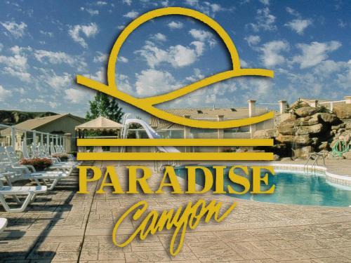 Lethbridge Apartment | Paradise Canyon Golf Resort - Luxury Condo M407