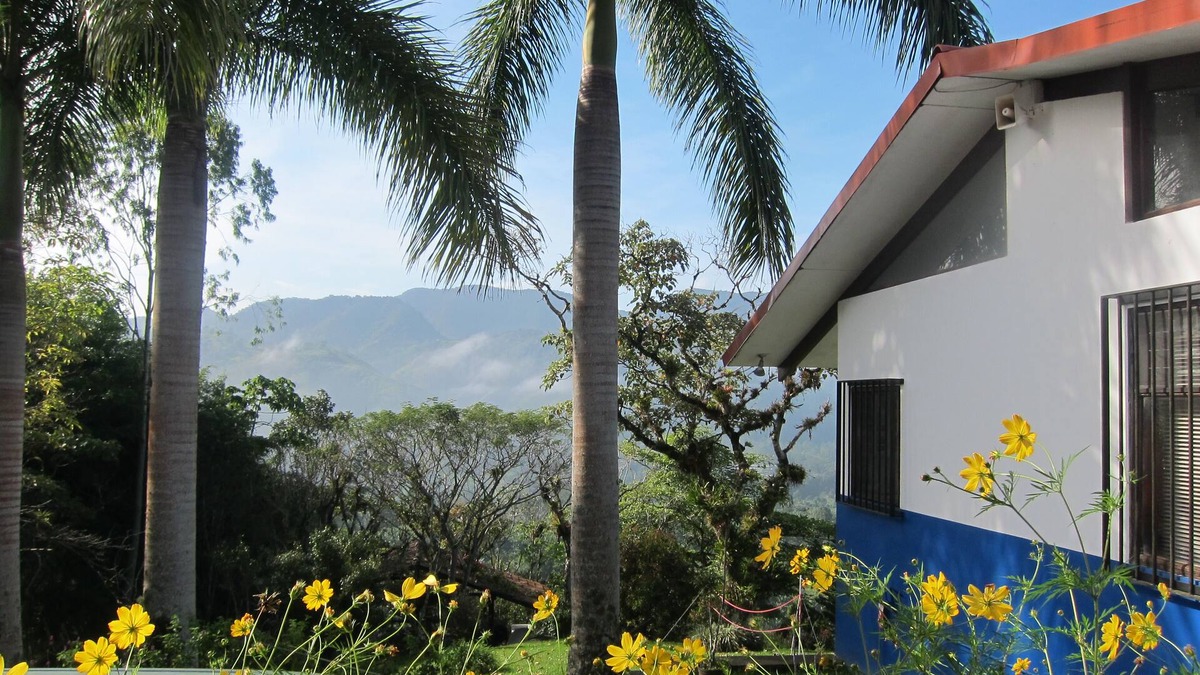 Santiago House | Paradise Costa Rica Central Valley Estate Sleeps up to 30 !
