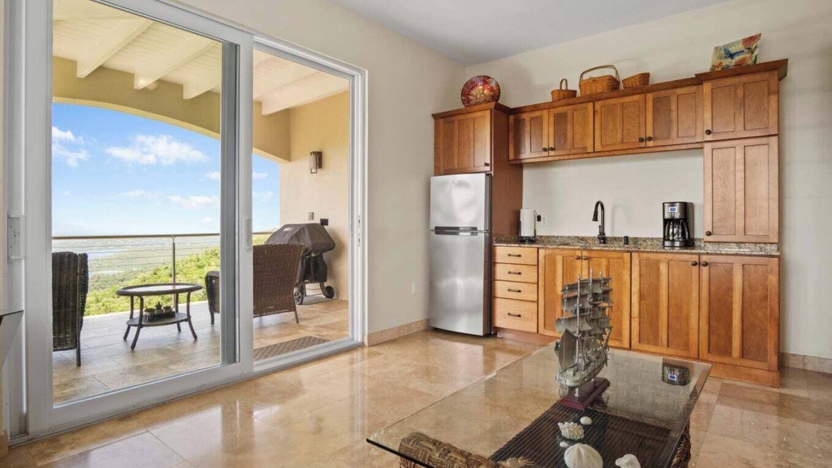 Estate Caret Bay Apartment | PARADISE FOUND! DISCOUNTED RATES AND GENTLE BREEZES!