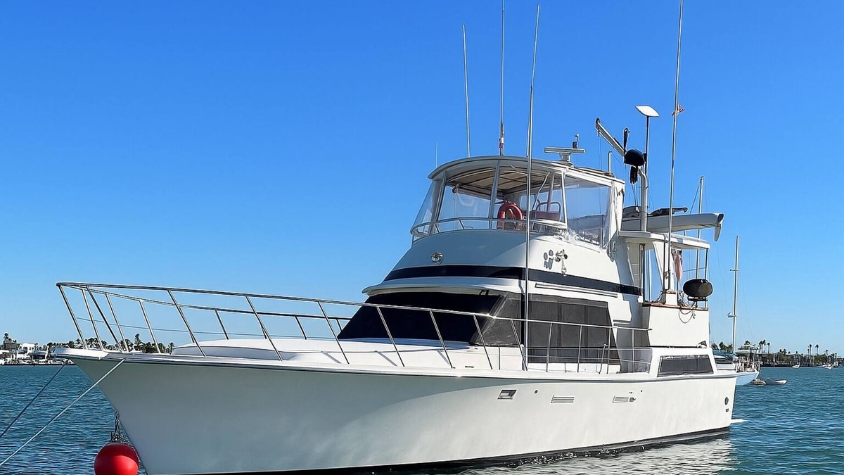 Recinto Portuario Boat Rental | Paradise Found| Unique 2BR Yacht, sleep 6