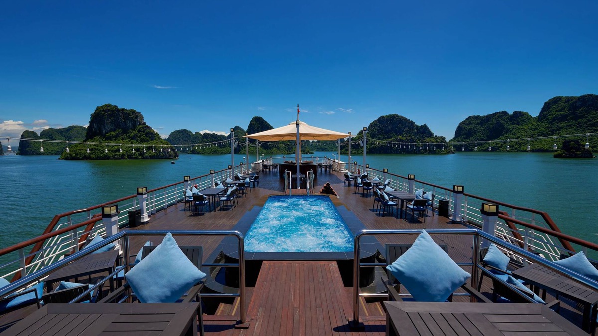 Ha Long Boat Rental | Paradise Grand Cruise