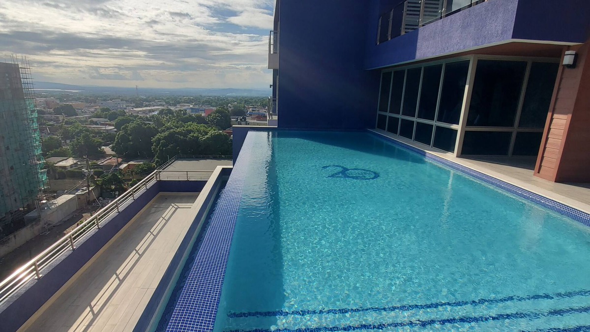 Saint Andrew Apartment | Paradise Haven at 20 South. Luxurious 1 bedroom apartment in safe complex.