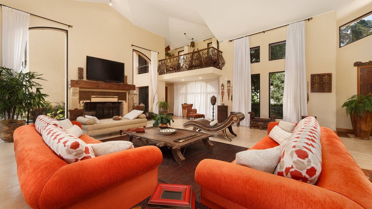 Punta del Este House | Paradise House Beverly Hills