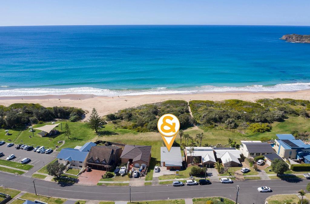 Kiama Downs Apartment | Paradise on Jones Beach Kiama - Beachfront unit with direct beach access & views