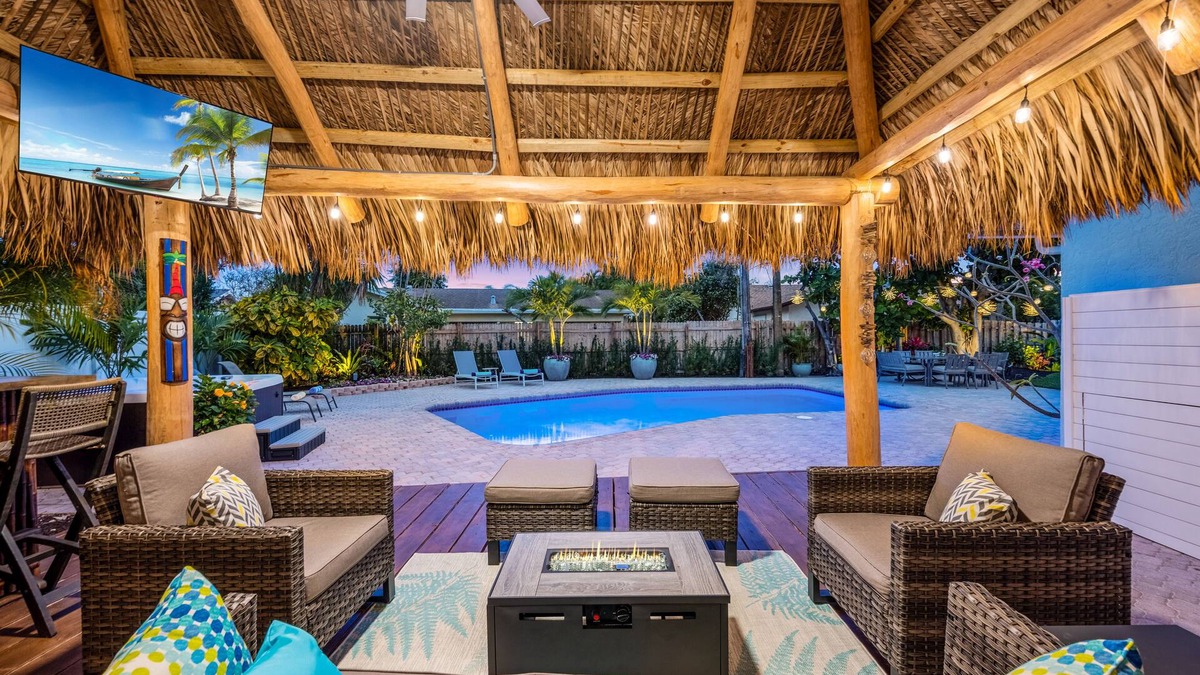 Tropic Palms House | Paradise Palms, our tropical oasis in Delray Beach and very close to Boca Raton!